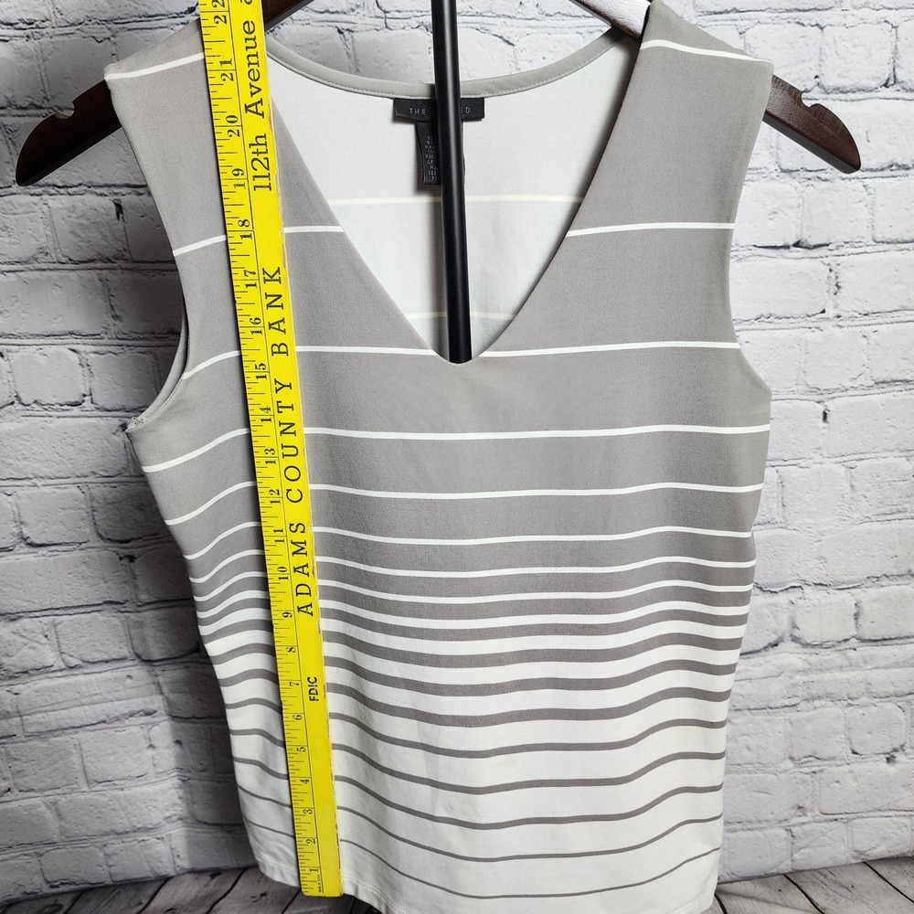Fitted neutral tank ombre striped v-neck tank, The Limited - Picture 5 of 7